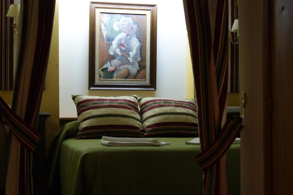 Hotel Almona Гранада Номер фото